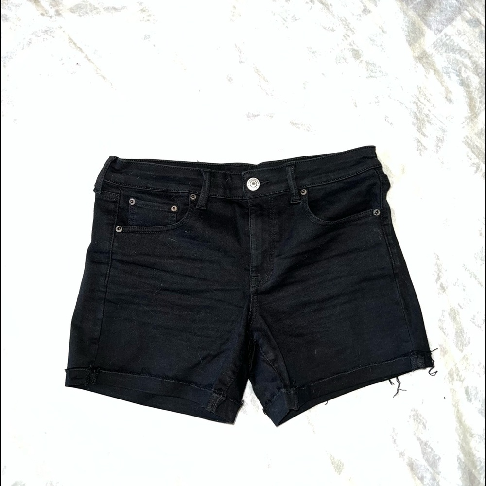 American Eagle next level stretch woman’s shorts
